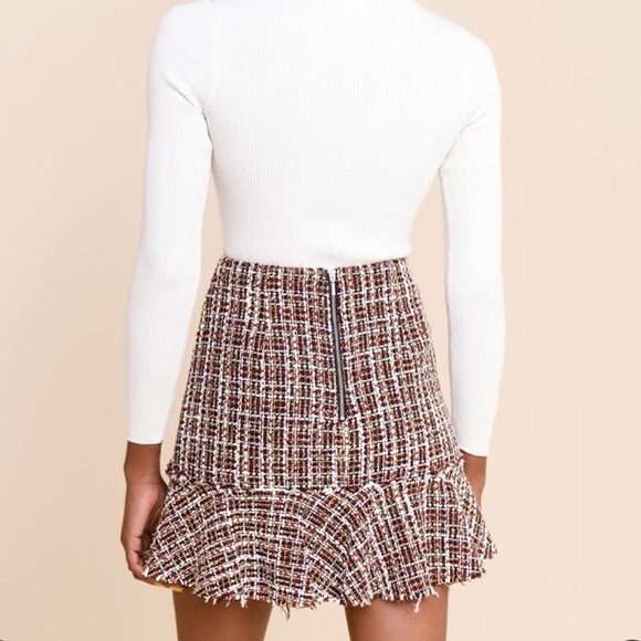 Francesca’s Darla Raw Hem Tweed Mini Skirt NWT - Picture 3 of 7